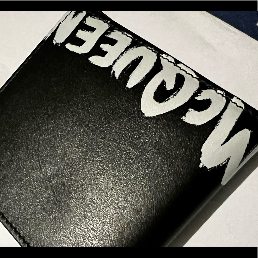 MC QUEEN men’s wallet
